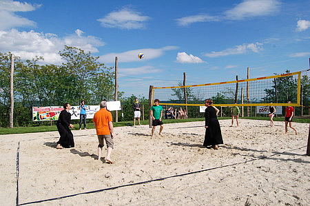 Volleyballturnier am neuen Platz in Göttweig