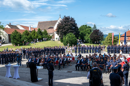 Ausmusterung und Angelobung Polizei 2025 / Stift Göttweig, Pater Pius Nemes Ausmusterung und Angelobung Polizei 2025
