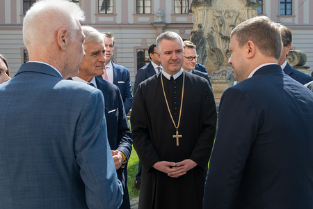  Abt Patrick Schöder OSB und Präsident Dr. Michael Linhart den ukrainischen Minister für Agrarpolitik und Ernährung Vitalij Koval