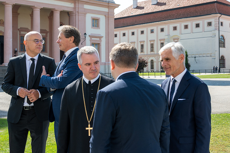  Abt Patrick Schöder OSB und Präsident Dr. Michael Linhart den ukrainischen Minister für Agrarpolitik und Ernährung Vitalij Koval